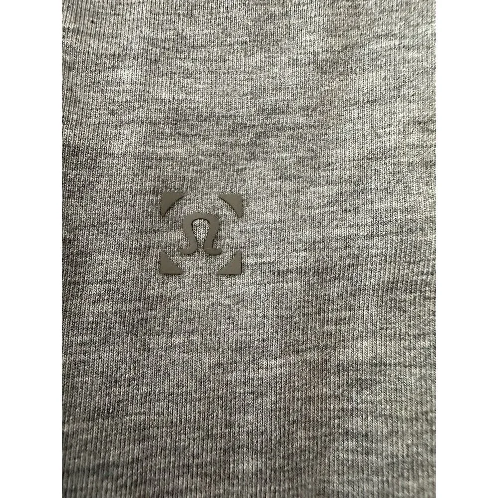 Lululemon Shirt  Mens Medium‎ Long Sleeve Gray Stretch Athletic Gym Outdoor